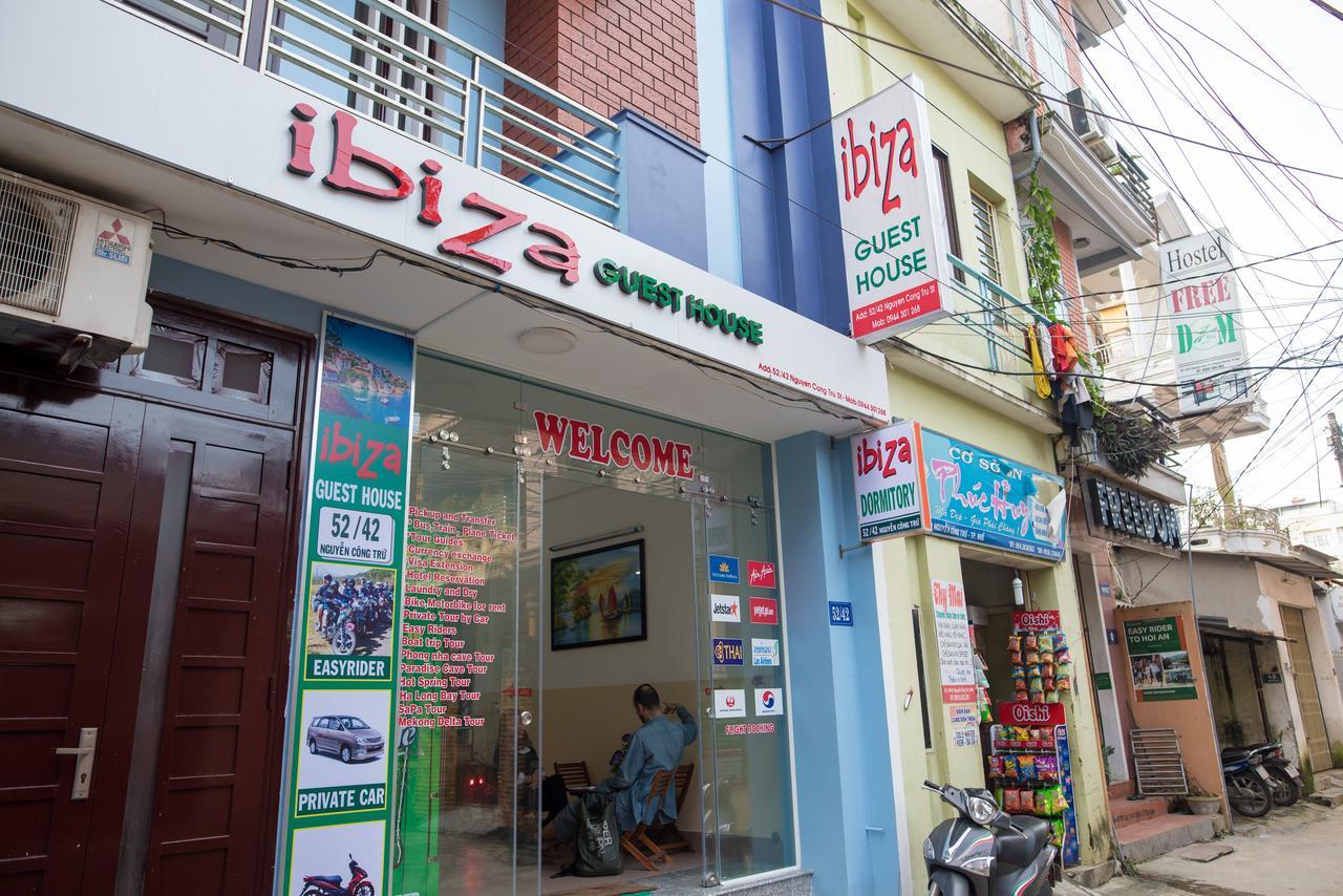 Ibiza Hostel Hué Eksteriør billede